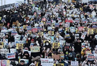 尹锡悦恐面临死刑！韩国首位被起诉的现任总统...