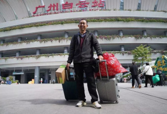 2025新年回家的路:鼓囊囊的包裹,都是沉甸甸的爱