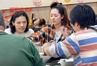 郭碧婷陪婆家新加坡游玩，吃平价餐馆接地气