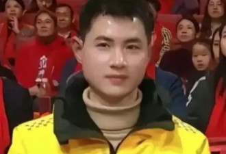 他是外卖小哥？脸如剥壳鸡蛋，开大奔，爱健身