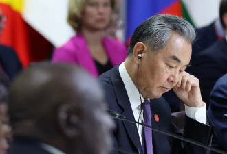 王毅下月访英 中国“超级使馆”计划进入关键阶段