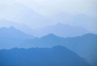 震惊世界的DeepSeek旋风，给我们带来哪些启示？