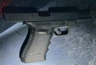 士嘉堡发生持武器抢车案 导致一连串事故！3名男子被捕