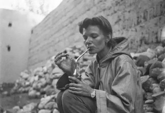 69年前，一个美国女人拍下了我们不曾看到的敦煌