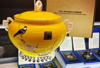 这个登上中国春晚的美国小伙让人又哭又笑