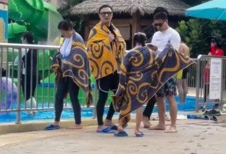 汪峰陪女儿醒醒去三亚旅游，被夸是好父亲