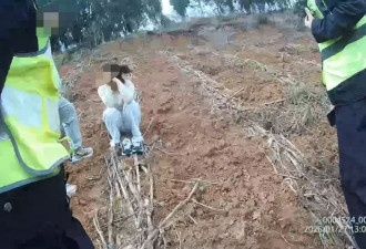 夫妻俩回家过年在高速上斗气，妻子步行出高速
