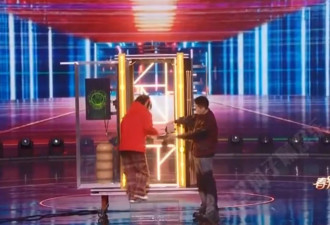 春晚魔术师把女观众“切开”后无法合体 直接尴尬下台