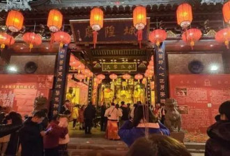 上海有人凌晨3点赶去排队！网友：吃碗素面不容易