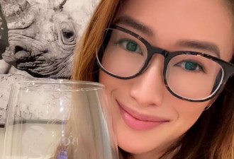 谢霆锋与两个儿子的合影公开，三父子一样高...