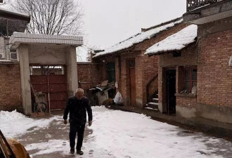 老人千里骑行火了 回家后与儿子关系依然疏离拧巴