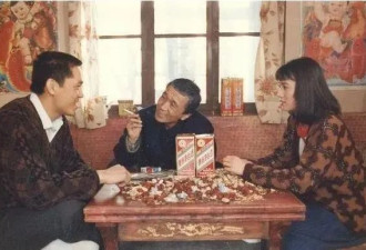 回家过年第4天：有些人，已经疯了....