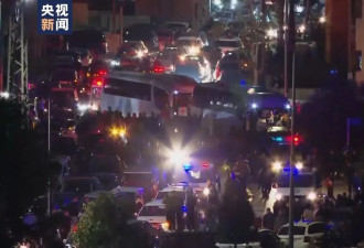 巴以交换第三批扣押人员,亲属及当地民众激动不已