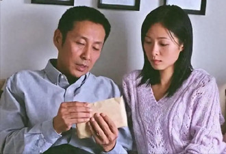 离开央视挤走左小青，让陈道明独爱42年的她...
