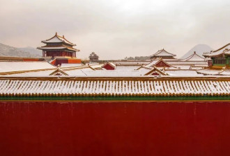 探访横店:短剧春节档硝烟四起,剧组都在抢雪景