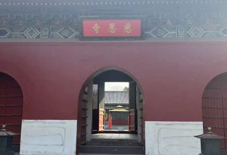 探访横店:短剧春节档硝烟四起,剧组都在抢雪景