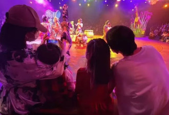 张杰夫妇香港为双胞胎女儿庆7岁生日，好幸福