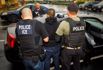 抓了就放？川普大搜捕抓8000人 曝部分已悄然获释