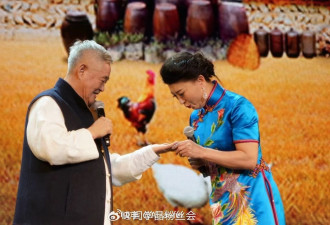 赵本山重出江湖 头排票价1400美元 纽约观众说值