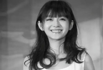 马筱梅发声！下跪恳求媒体放过汪小菲和孩子，痛哭喊话：求你们了