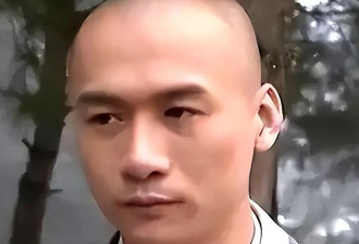 原知名演员高虎被曝送外卖，曾坦言不会复出的他，已经息影九年了