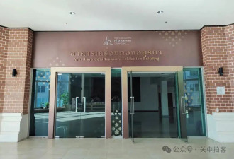 泰国大城：参观昭萨帕拉雅国家博物馆
