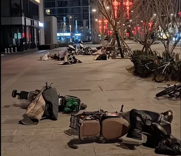 北京惊现12级阵风 北京惊现12级阵风