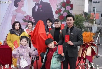 74岁刘晓庆与小37岁男主拍短剧！她姿色不输...