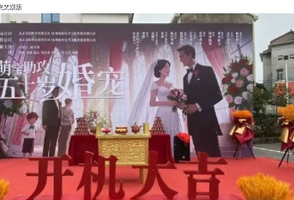 74岁刘晓庆与小37岁男主拍短剧！她姿色不输...