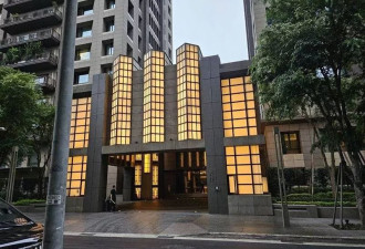 疑大S邻居发声，不满豪宅放骨灰炮轰小S自私