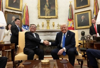 美总统特朗普与日本首相石破茂会面 讨论加强合作
