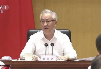 DeepSeek引全球关注 习派代表出国参加AI峰会