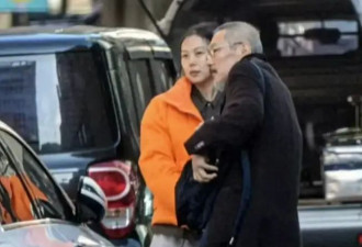 64岁著名导演老来得子！和小22岁情人自然受孕，孩子上户口成难题