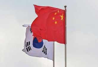 韩国掀反中示威 中国使馆:感到担忧