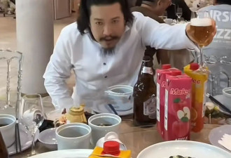 曝张丰毅儿子患情绪病！大口喝56度白酒，车内痛哭爹娘都不管