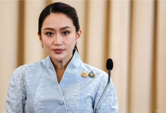 佩通坦感谢中国女保镖，读出几多意味 ...