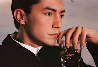 美得雌雄莫辨…亚洲第一美男不婚不育之谜