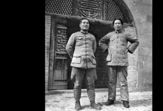 子弹上瞠选总书记 李徳手枪指着毛脑袋