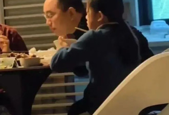父亲说“日本好”被女儿骂 还要砸家里的日本车
