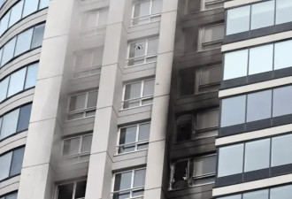 阿根廷首都一高楼发生火灾 100余人被疏散