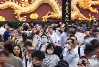 化债的尽头，是谁的钱包？