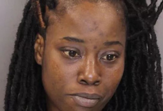 警拦查女车子闻到恶心腐臭,发现"侄子侄女放到腐烂"