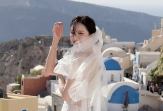 港女星无预警宣布结婚,与大51岁富商恋爱轰动一时