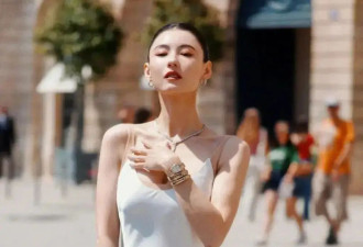 张柏芝走机场真任性！穿火烈鸟貂绒大衣配“姨妈靴”，这是什么新时尚？