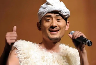 负债百万、露宿街头、装疯卖傻，星光大道草根歌手现状太落魄