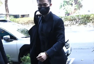 许雅钧被曝趁乱让私生子上位，台媒称小S以泪洗面，失去大S撑腰