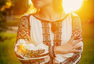 俄军虐待乌克兰女战俘！ 强迫裸体、性侵、酷刑…