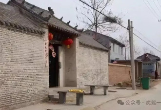 “铁链女”事件三周年：小花梅仍在医院治疗