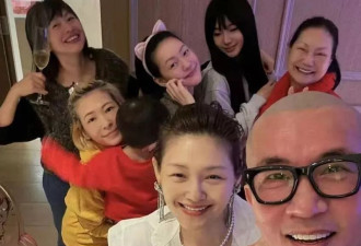 S家内讧愈演愈烈！台娱业内挺S妈称她不爱钱