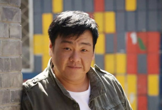 演员张立威告别仪式，无儿无女亲友为他送行